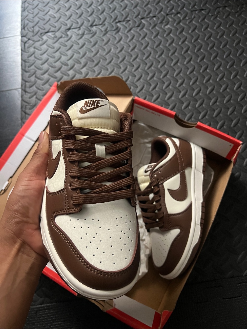 Nike Brown and White Low-Top Sneakers - Picture 2 of 5